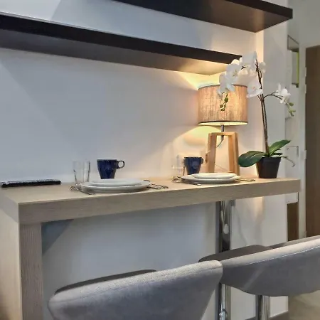 Апартаменты C2 Express -brest Hopital Des Armees Брест